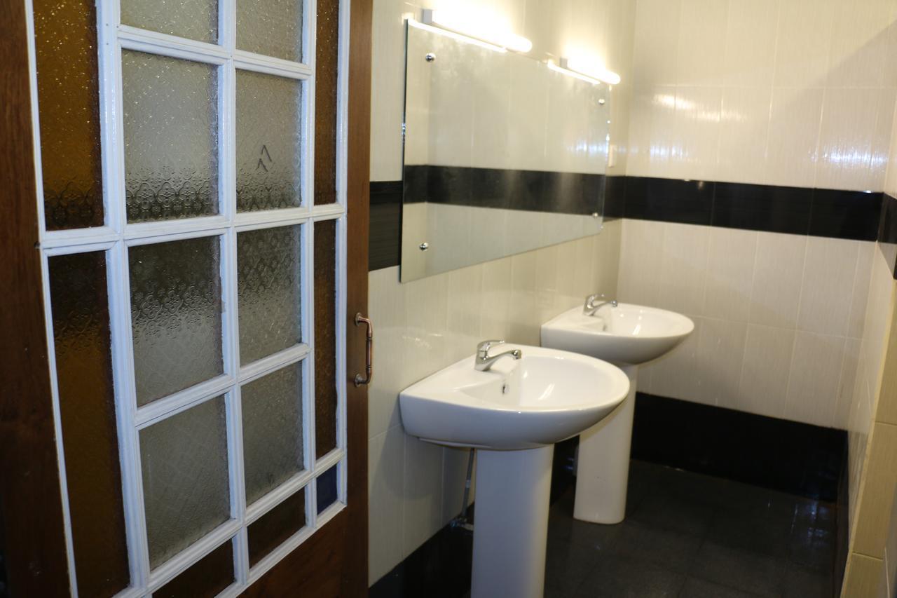 Villa 92 City Stay Канди Экстерьер фото