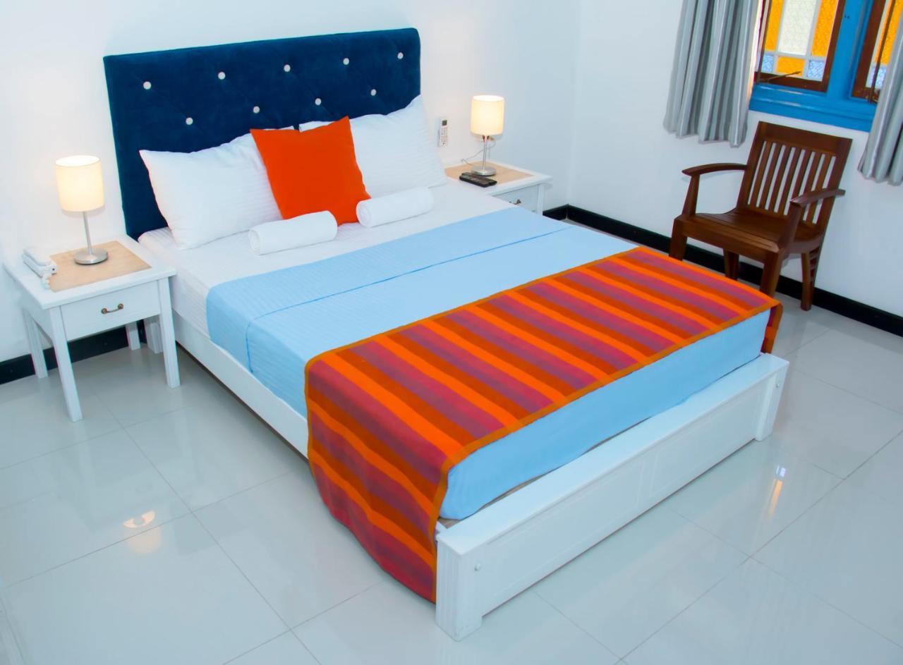 Villa 92 City Stay Канди Экстерьер фото